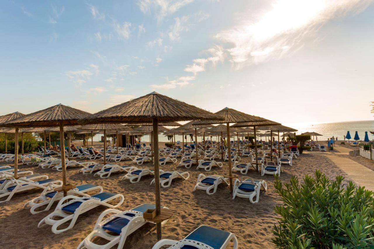 Olympos Beach Hotel ファリラキ エクステリア 写真