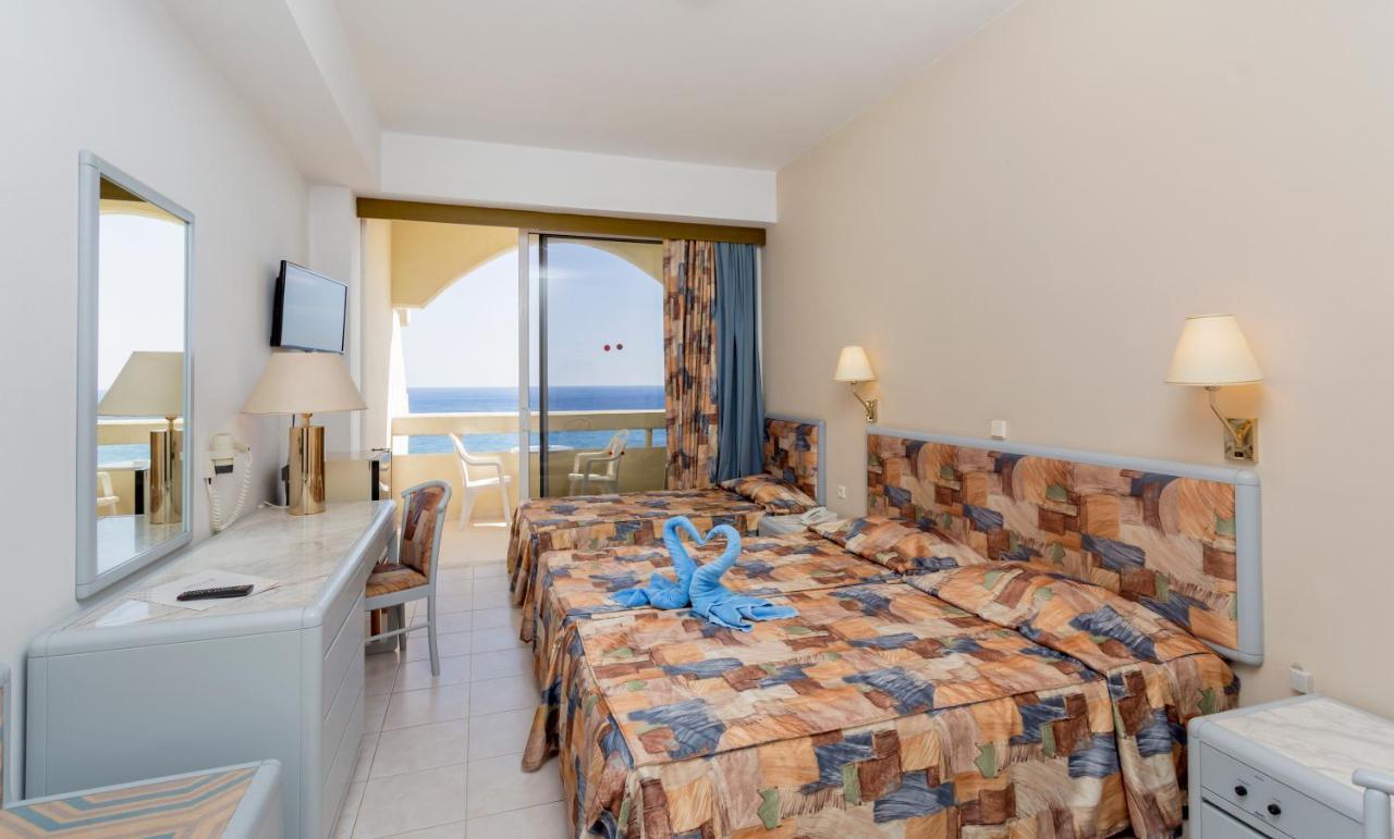 Olympos Beach Hotel ファリラキ エクステリア 写真