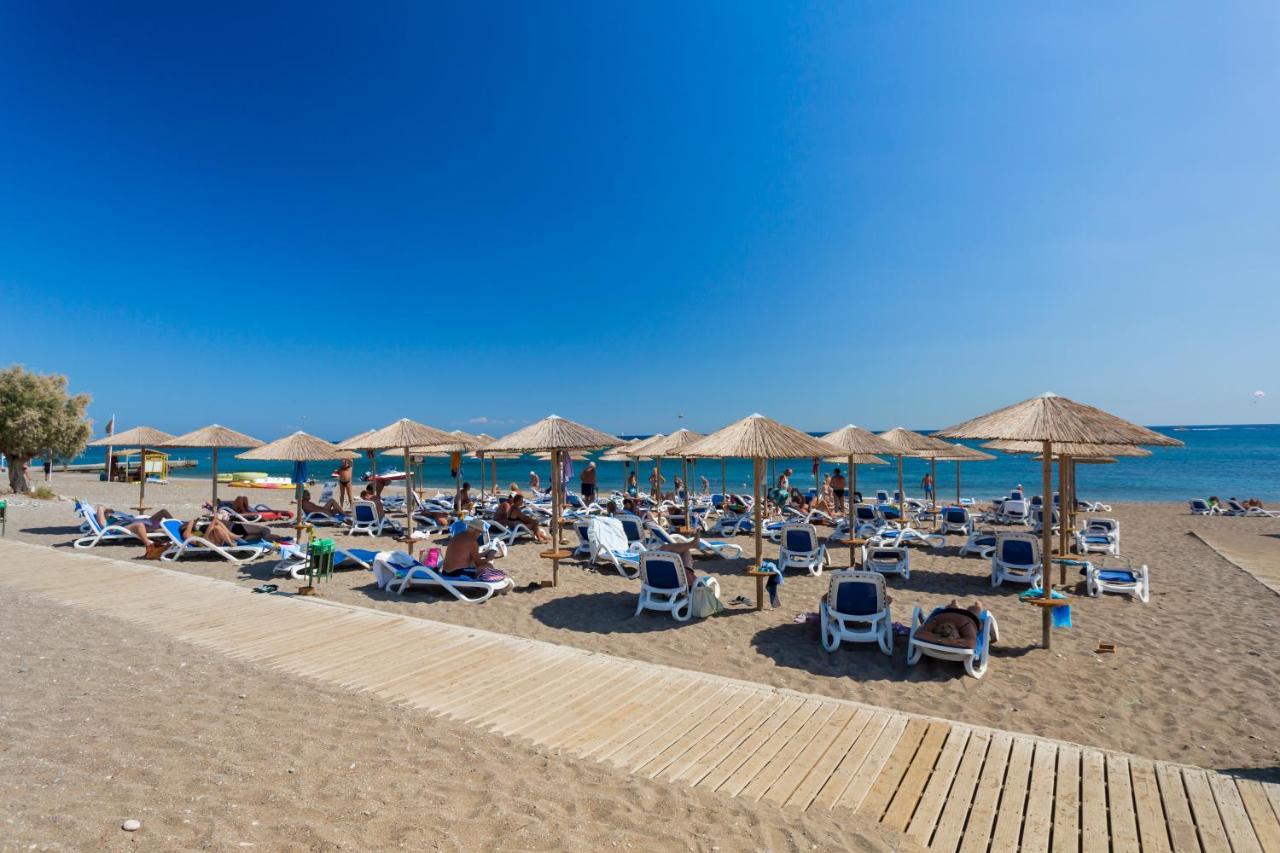 Olympos Beach Hotel ファリラキ エクステリア 写真